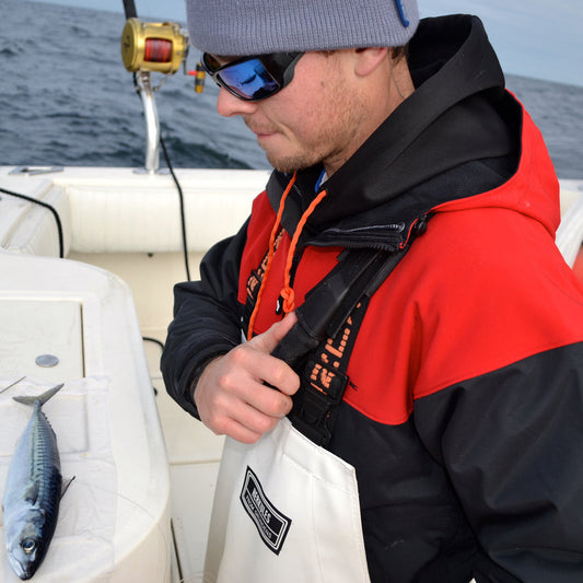 Deck Knife Lifestyle Photo