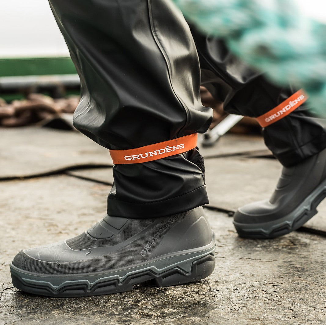 Grundens rain boots clearance